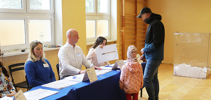 Wybory prezydenckie 2025. Frekwencja w Elblągu na godz. 17