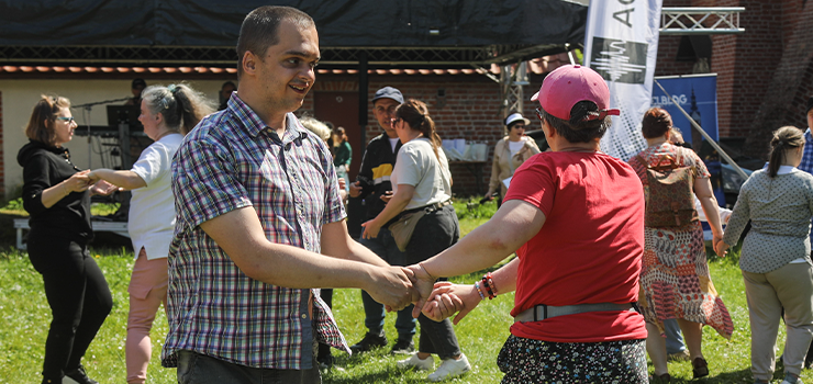 Elbląg nadaje TON. Piknik integracyjny na Starym Mieście (zdjęcia)