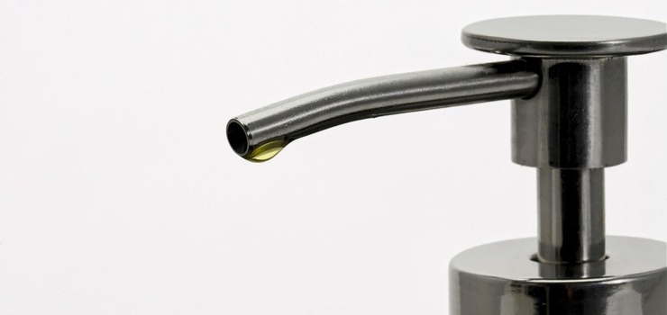 Dozownik mydła z czujnikiem – czy warto inwestować?