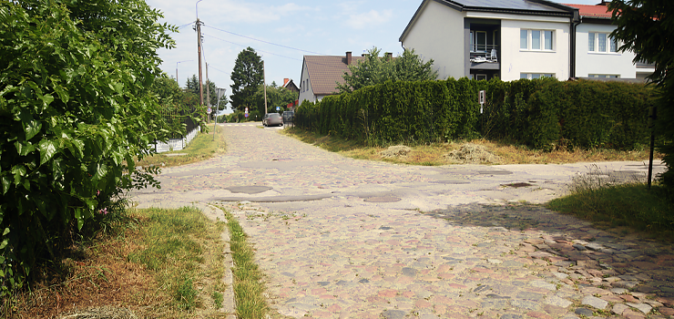 Suwalska: Te studzienki powodują uszkodzenia pojazdów i stwarzają ryzyko wypadków