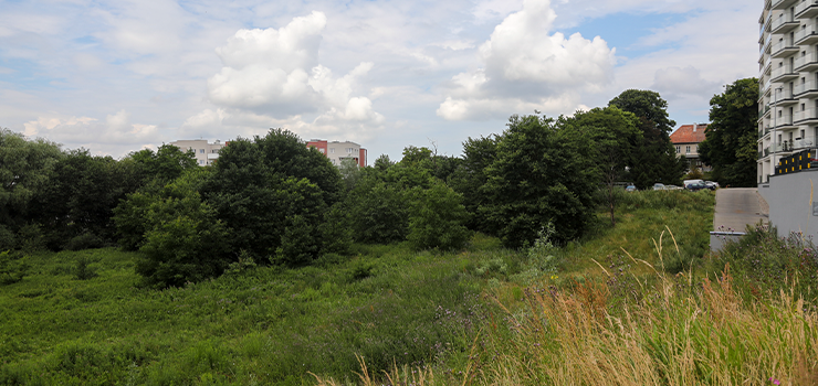 Elbląg: Firmy walczyły o tę nieruchomość. Co powstanie między ulicami Legionów a Częstochowską?