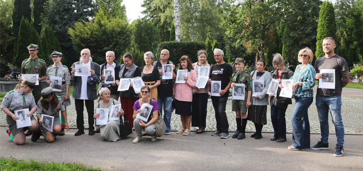 14-letni bohater Powstania Warszawskiego. Grób Włodka „Saturna” Skolimowskiego z tabliczką weterana (zdjęcia)