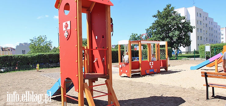 Elbląg: Plac zabaw przy ul. Kościuszki znów będzie cieszył najmłodszych