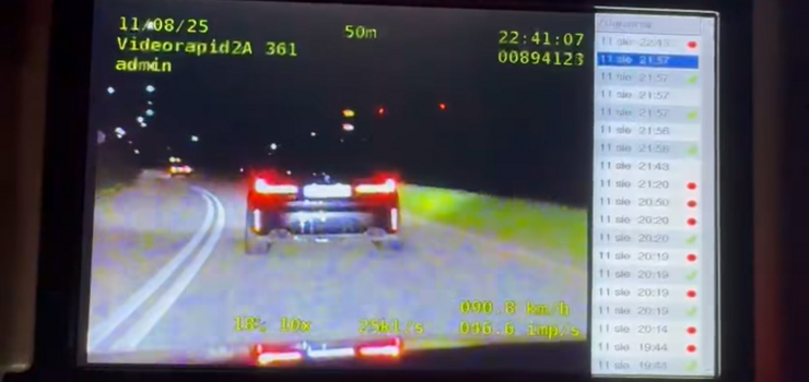 Niebezpieczna jazda 18-latka na al. Jana Pawła II - zobacz film