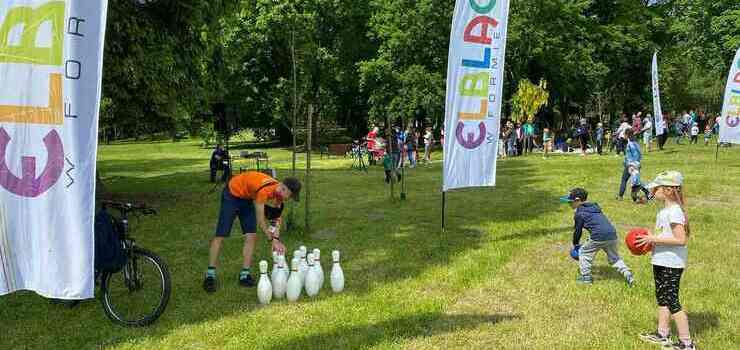 Sjesta w Parku Modrzewie na zakończenie wakacji