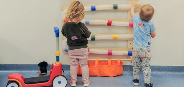 RADIO ZET: Katastrofa demograficzna i rządowy program odbijają się na żłobkach