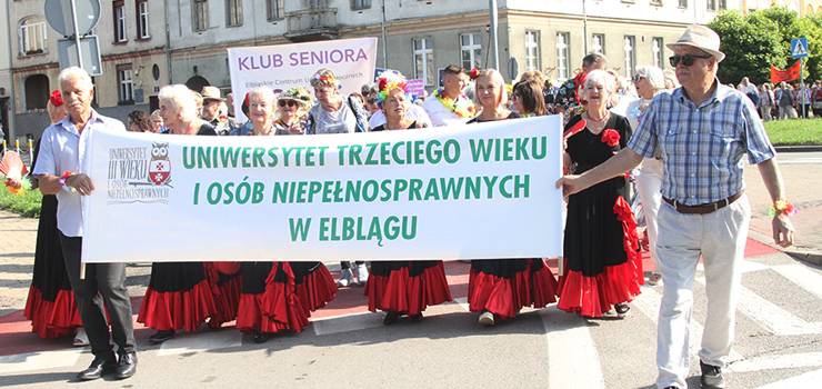 Elbląscy seniorzy rozpoczęli świętowanie (zobacz zdjęcia)