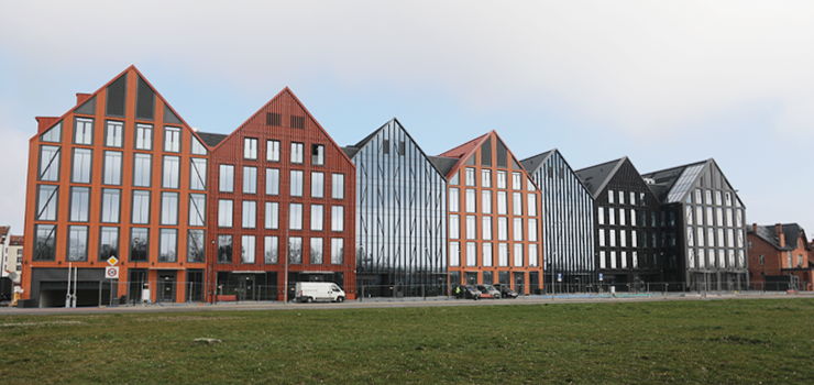 Porto Vista potrzebuje dodatkowych milionów? Biurowiec stoi, realizowane są poszukiwania najemców