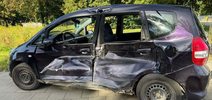 58-latka wjechał pod tramwaj na rondzie Zamech