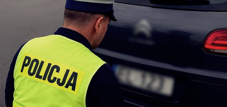 78-latek kupił tablice rejestracyjne w internecie. Grozi mu do 5 lat więzienia