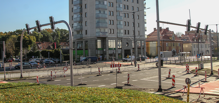 Ile jeszcze potrwają prace na skrzyżowaniu ul. Płk. Dąbka i al. Piłsudskiego? Znamy datę