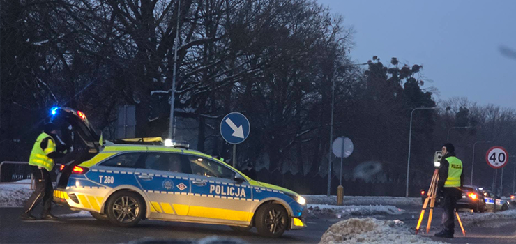 Potrącenie kobiety na Piłsudskiego przy szkole podstawowej