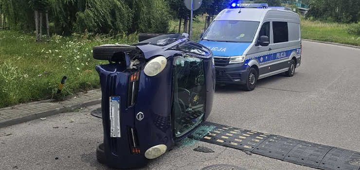 67-latka jechała pijana z 9-letnią wnuczką w samochodzie