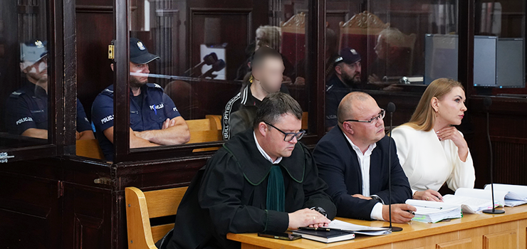 Torturowali 23-latka w kryzysie bezdomności. Kiedy w końcu staną przed sądem?
