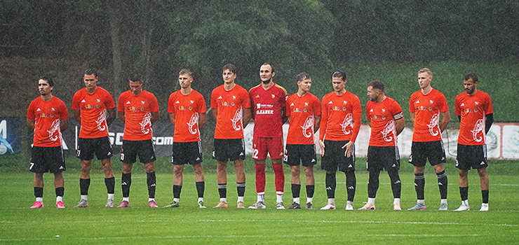 Deszczowy remis Concordii z Tęczą (skrót meczu)