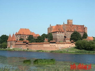 Magic Malbork – muzyka, taniec, akrobatyka, obraz i wiato 