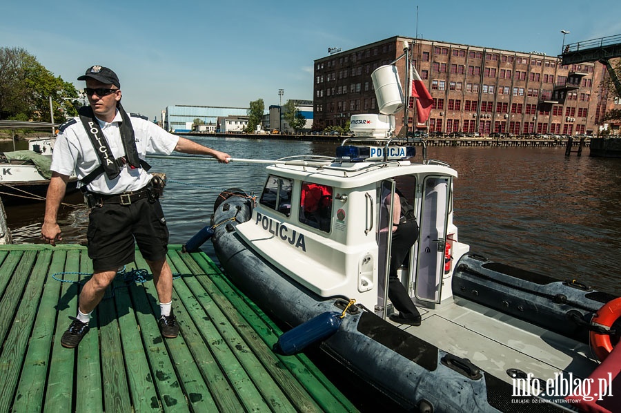 Patrol elblskiej policji wodnej, fot. 53