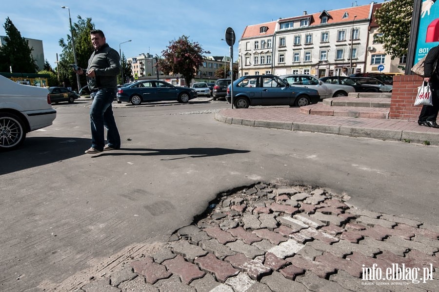 Tragiczny stan pasau miejskiego na ul. Gwiezdnej, fot. 23