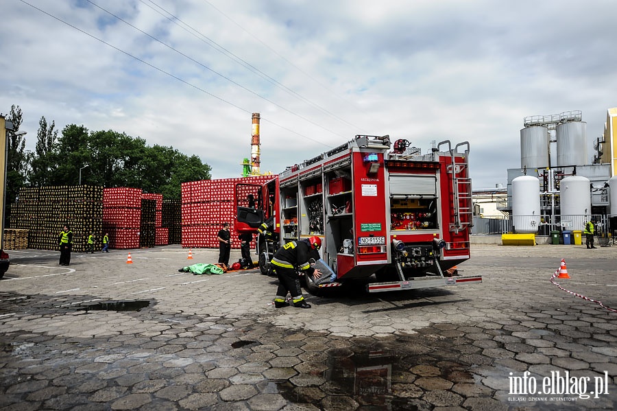 Likwidacja skutkw rozszczelnienia zbiornika przemysowego, fot. 4