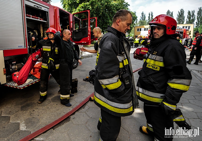 Likwidacja skutkw rozszczelnienia zbiornika przemysowego, fot. 9