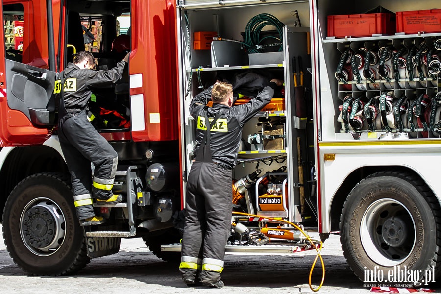 Likwidacja skutkw rozszczelnienia zbiornika przemysowego, fot. 18