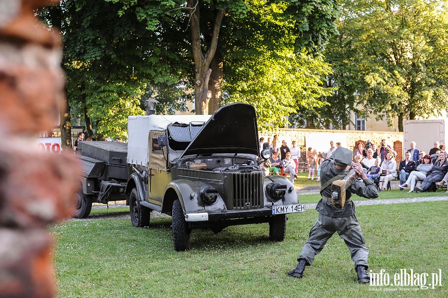 Spektakl plenerowy pt. Kucharz na ostro w wykonaniu wrocawskiego Teatru Formy, fot. 11