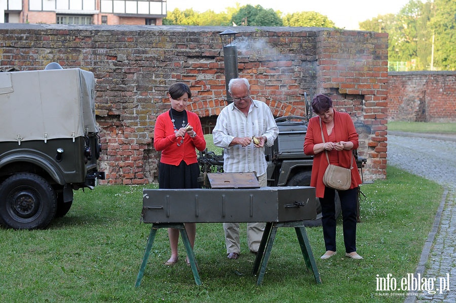 Spektakl plenerowy pt. Kucharz na ostro w wykonaniu wrocawskiego Teatru Formy, fot. 29