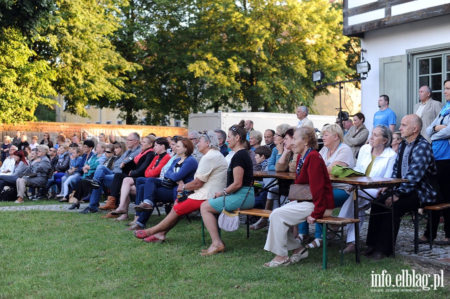 Spektakl plenerowy pt. Kucharz na ostro w wykonaniu wrocawskiego Teatru Formy, fot. 45