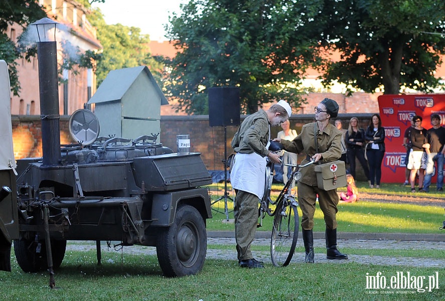 Spektakl plenerowy pt. Kucharz na ostro w wykonaniu wrocawskiego Teatru Formy, fot. 46