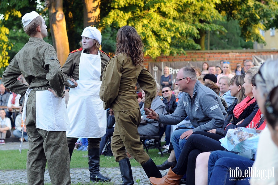 Spektakl plenerowy pt. Kucharz na ostro w wykonaniu wrocawskiego Teatru Formy, fot. 74