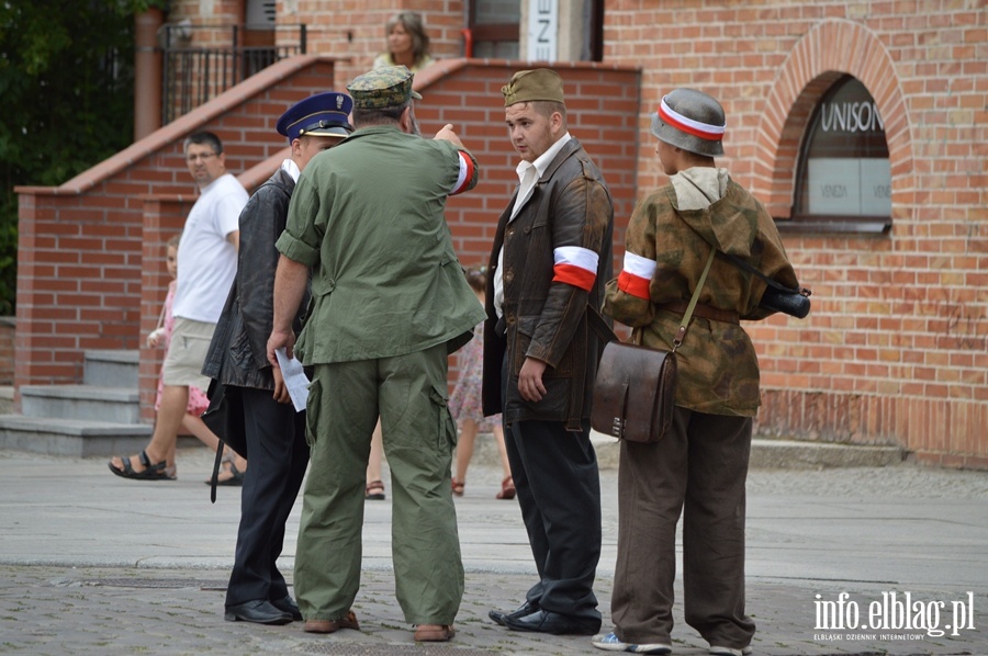 Barykada powstacza na Starwce - prba generalna  inscenizacji, fot. 7