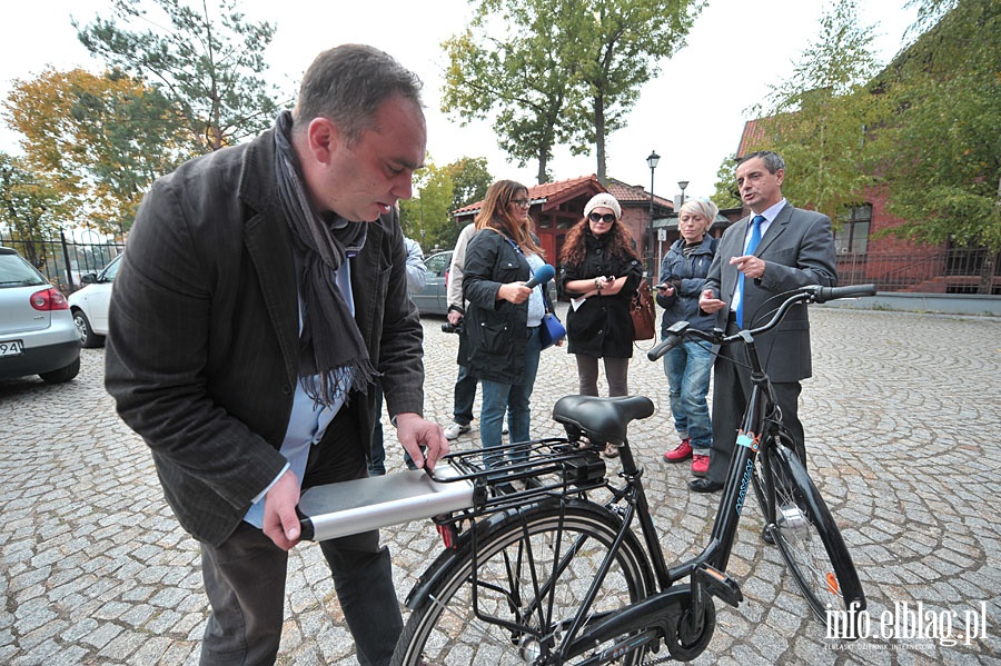 Przekazanie elektrycznego roweru do Biura Regionalnego Urzdu Marszakowskiego w Elblgu, fot. 7