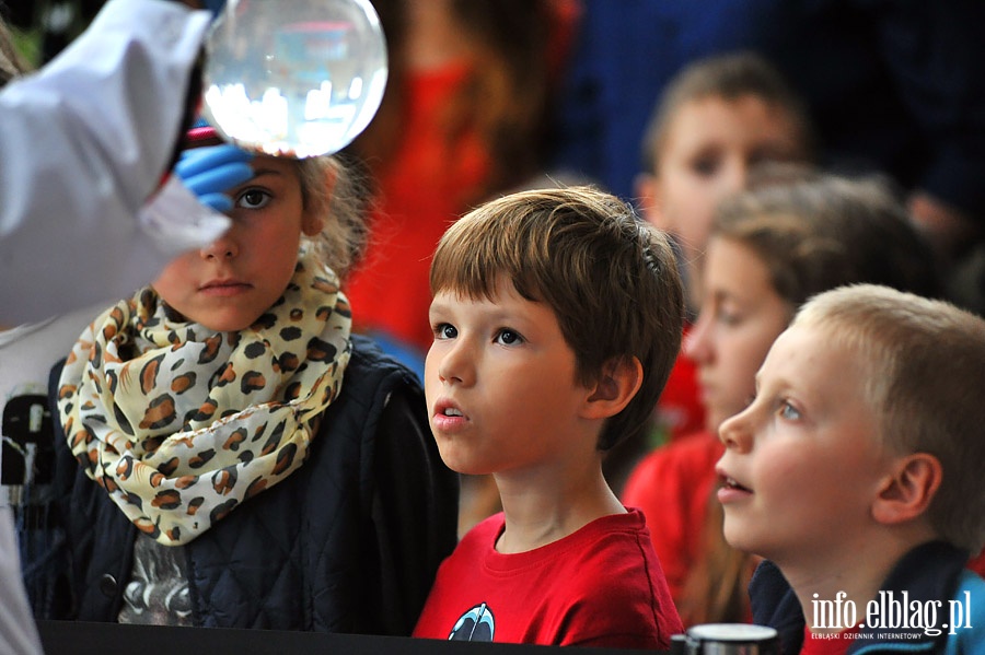 Pokaz chemicznych dowiadcze i wystawa Centrum Nauki Kopernik w EPT, fot. 20