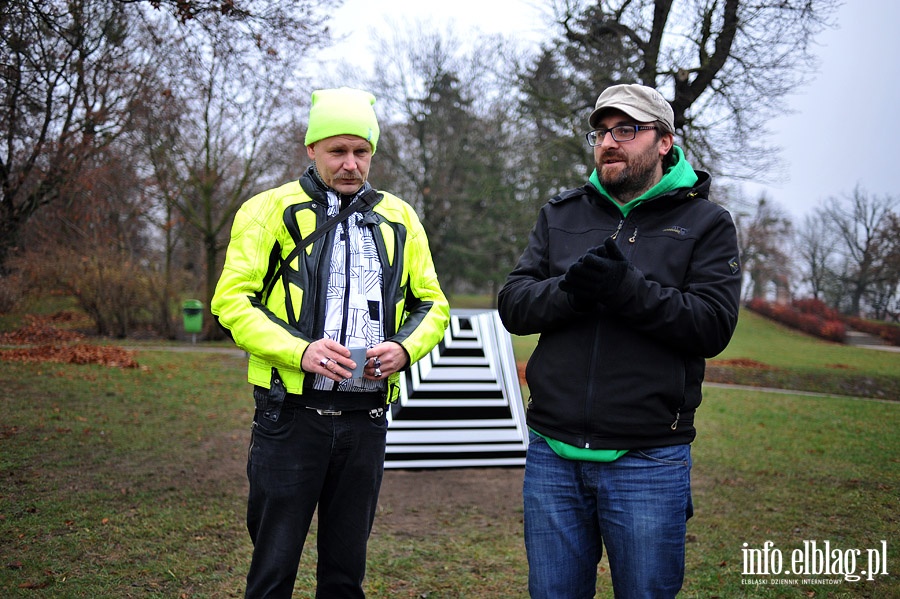 Odsonicie rzeby Maurycego Okulickiego w Parku Traugutta , fot. 11