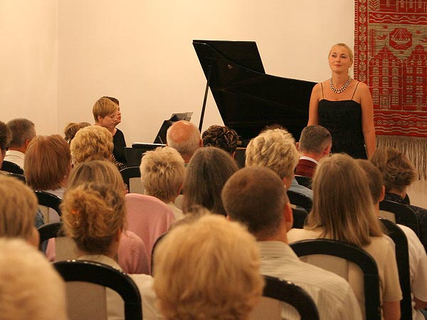 Koncert w Muzeum: Joanna Konefa i Marta Osowska, fot. 9