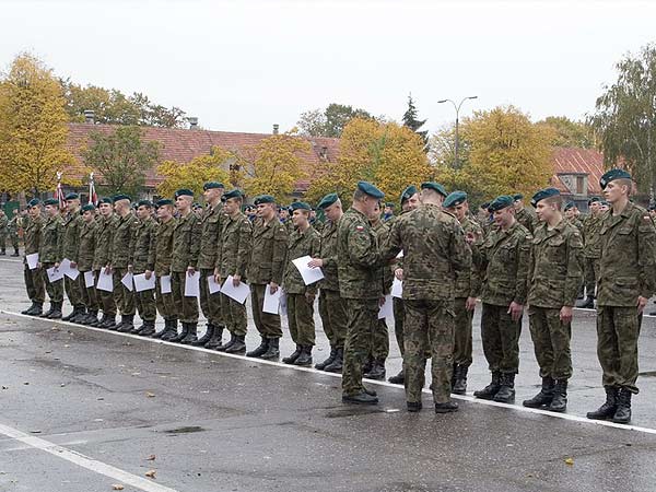 Oficjalna zbirka onierzy z 16 batalionu dowodzenia i, fot. 17