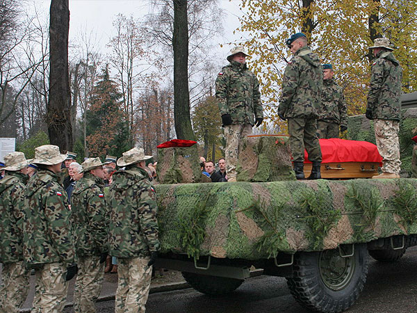 Ostatnia droga polegego w Iraku starszego sieranta To, fot. 15