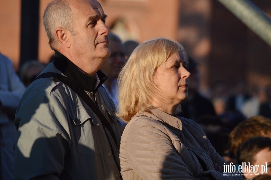 Publiczno podczas koncertu na Placu Katedralnym, fot. 16