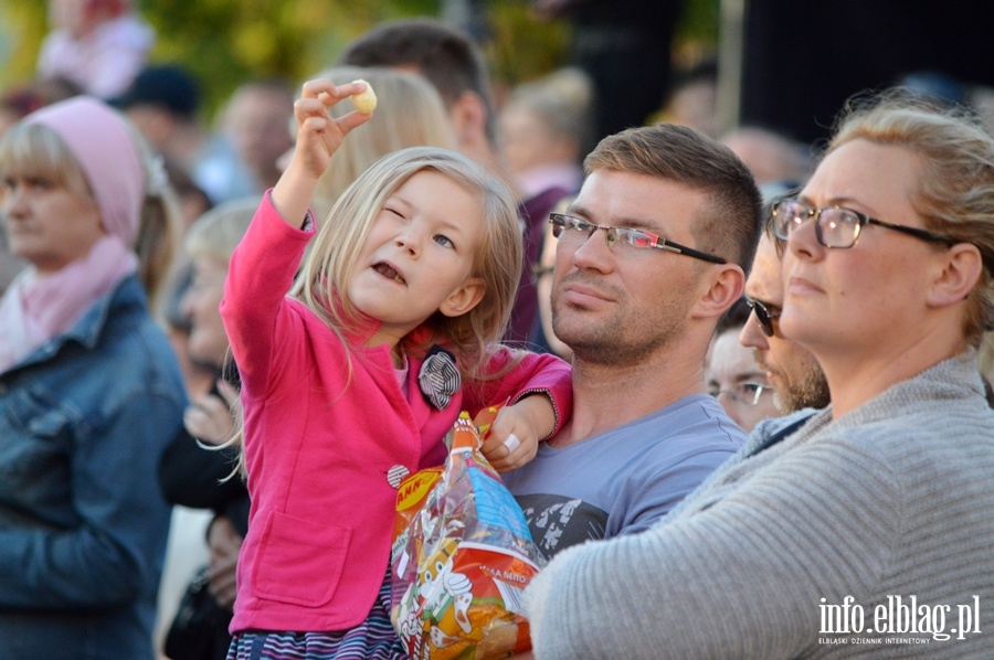 Publiczno podczas koncertu na Placu Katedralnym, fot. 39