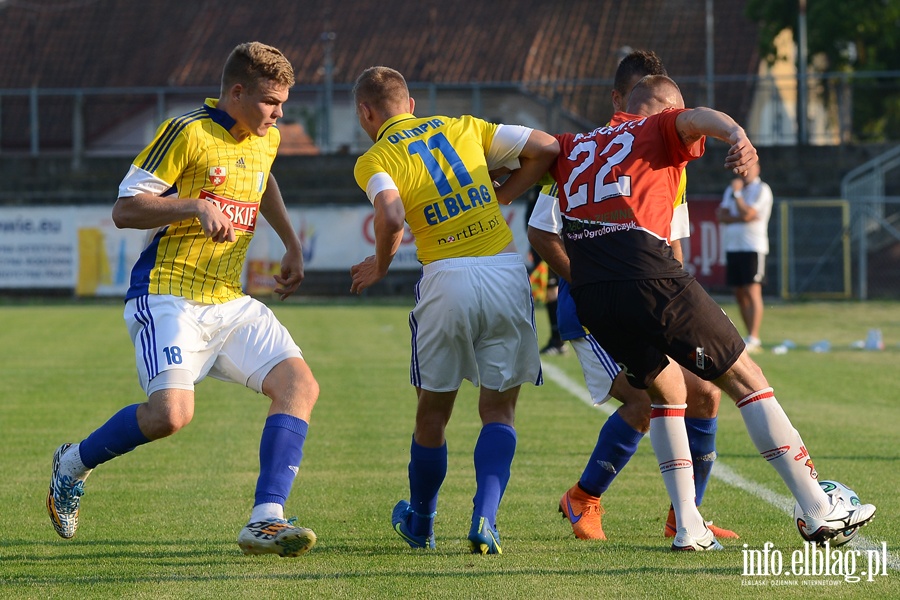 Pierwszy krok do II ligi zrobiony. Olimpia Elblg pewnie pokonaa Start Dziadowo, fot. 38