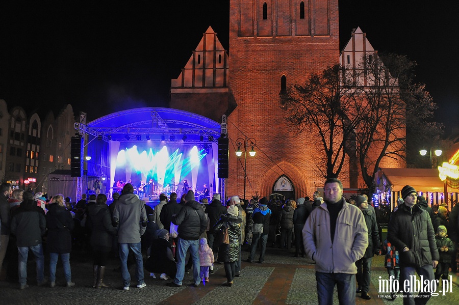 Koncert Brathankw i przemarsz szczudlarzy , fot. 40