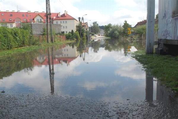 Elblskie ulice podtopione po oberwaniu chmury, fot. 16