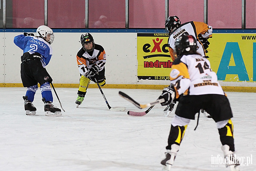 Mecz Stoczniowiec Gdask - Wikingowiie Elblg 25:0, fot. 32