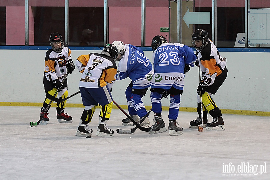 Mecz Stoczniowiec Gdask - Wikingowiie Elblg 25:0, fot. 43