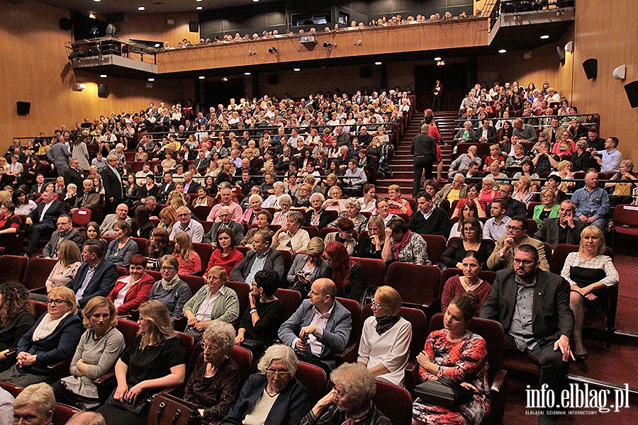 15. Elblska Wiosna Teatralna - Skrzypek na dachu, fot. 3