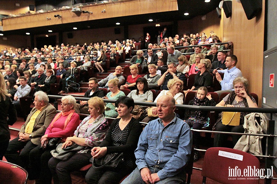 15. Elblska Wiosna Teatralna - Skrzypek na dachu, fot. 4