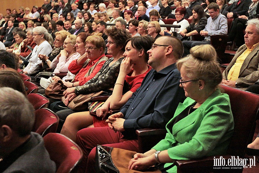 15. Elblska Wiosna Teatralna - Skrzypek na dachu, fot. 9