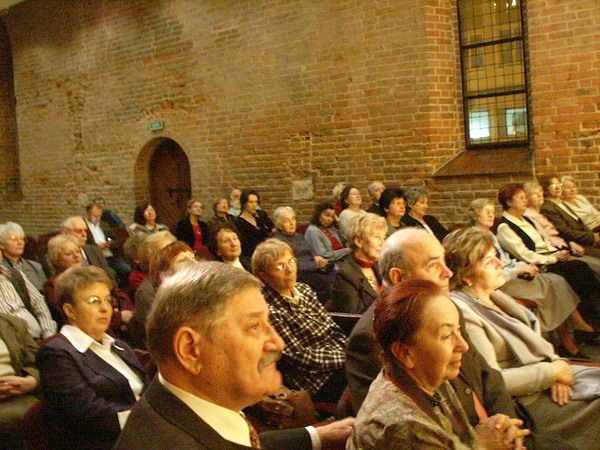 Wystp grupy Collegium Vocale z Bydgoszczy w Bibliotece, fot. 6