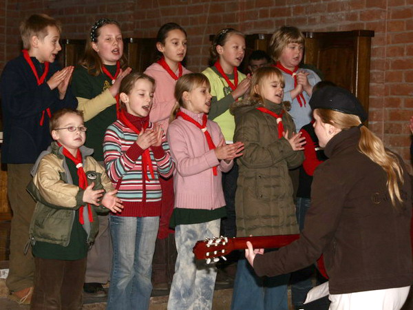 Przekazanie mieszkacom Elblga Betlejemskiego wiatek, fot. 11