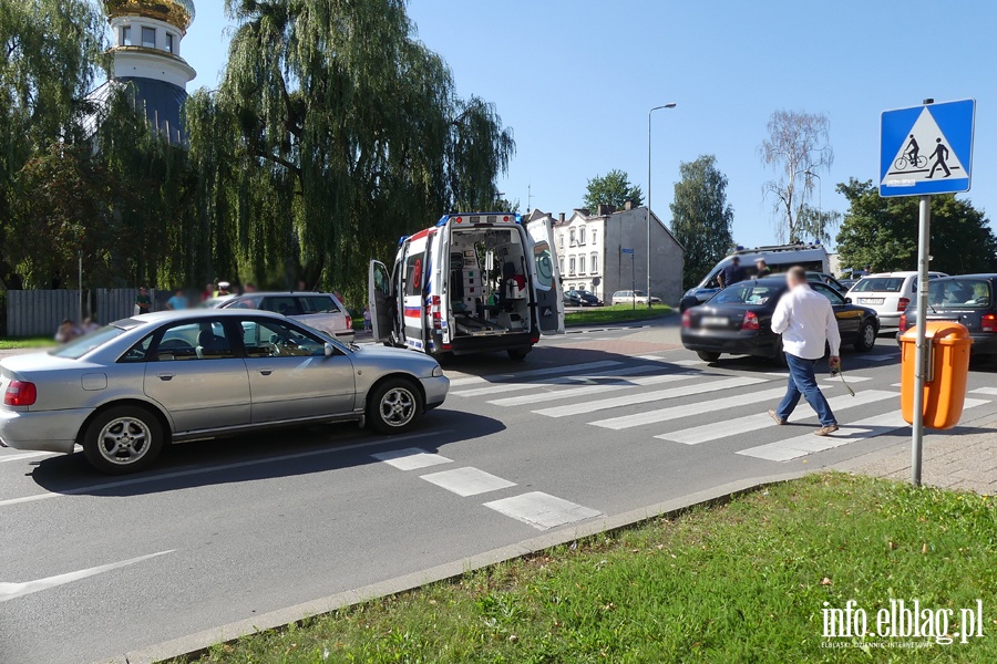 Grnolska: potrcenie na przejciu dla pieszych. Poszkodowana kobieta w szpitalu, fot. 5